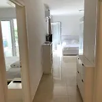 Loli Luxury White Appartement *