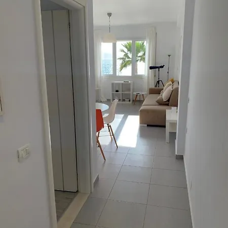 Apartment Loli Luxury White Sarande