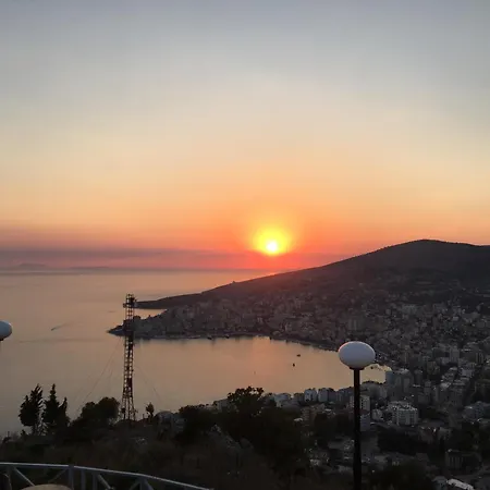 Apartment Loli Luxury White Sarandë