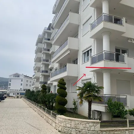 Loli Luxury White 아파트 Sarandë