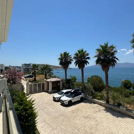 Loli Luxury For You Apartment