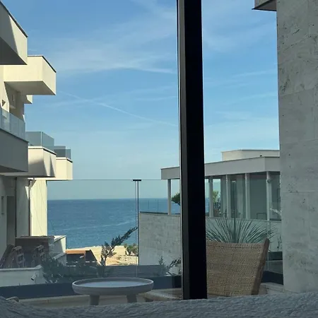 Loli Luxury For * Sarandë