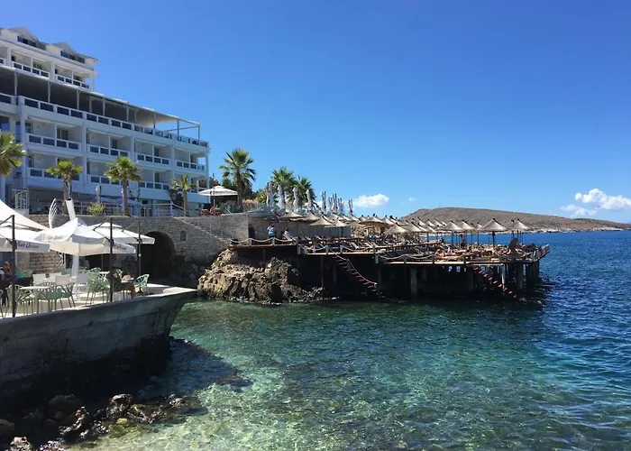 Loli Luxury White Apartamento